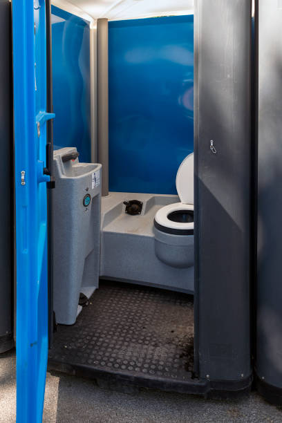 Best Portable bathroom rental  in Canyonville, OR
